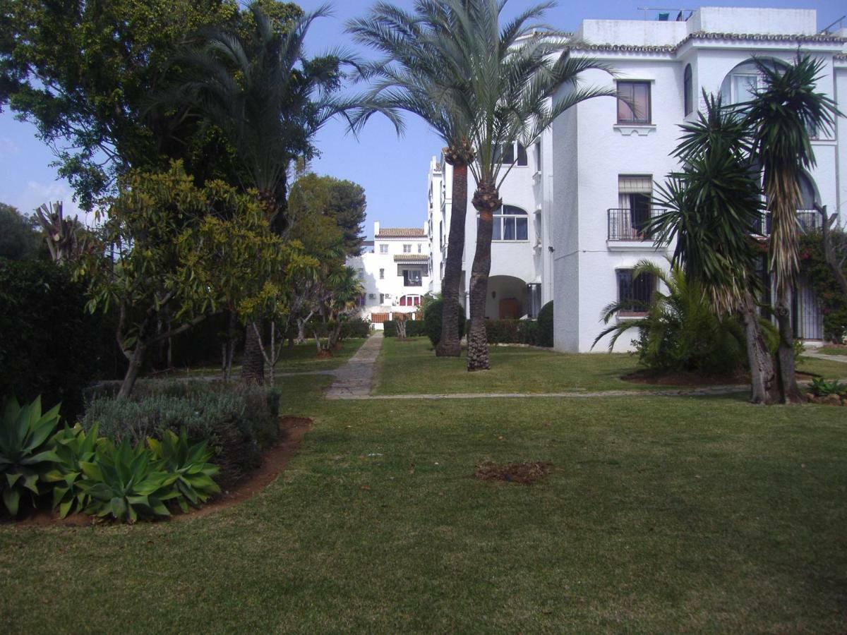Apartamento Amueblado Estepona-Marbella Un Dormitorio, 2 Camas, Sofa Cama Salon, A 1 Km Playa, Cortas Temporadas. Luaran gambar